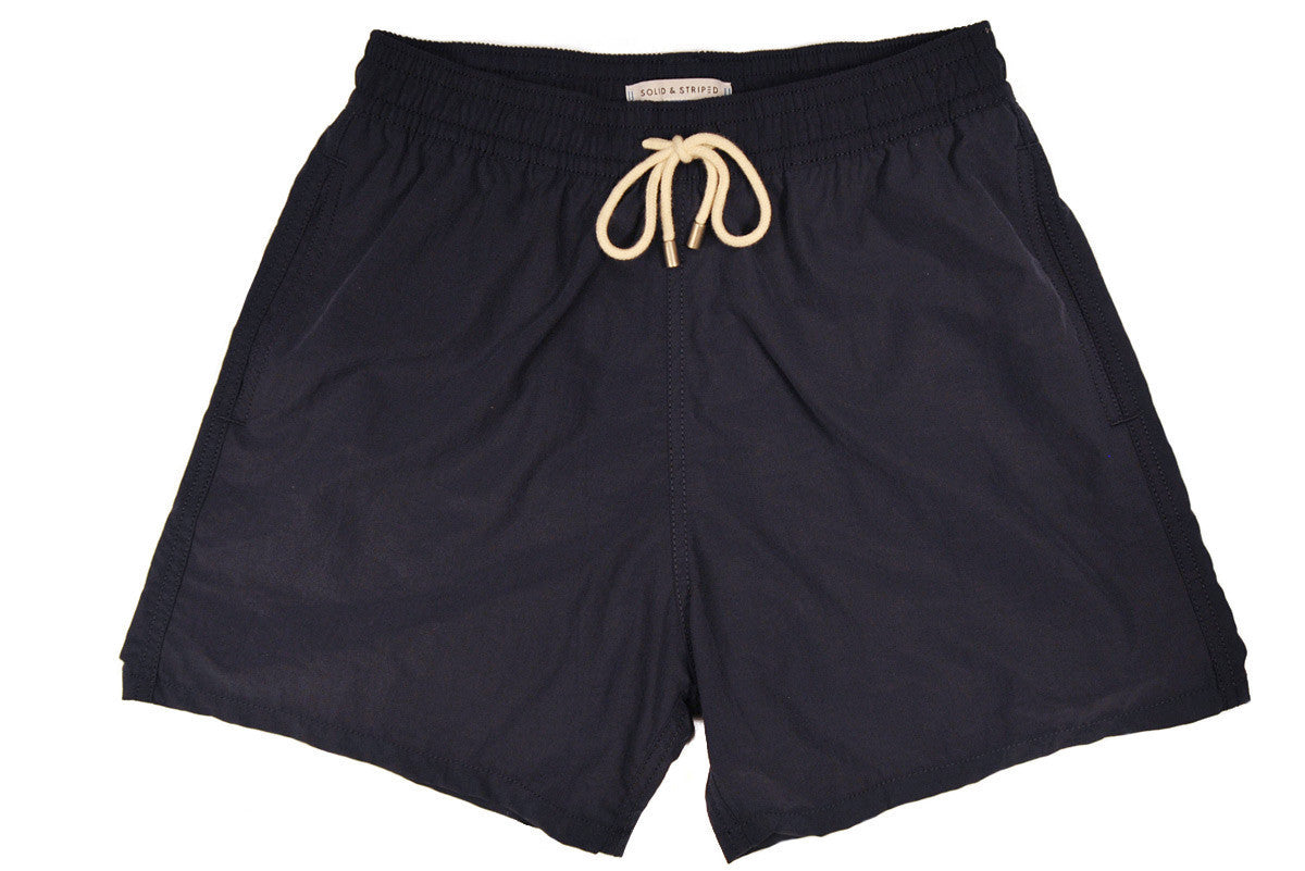 SOLID & STRIPED-The Classic (Navy) SOLID & STRIPED-The Classic (Navy)