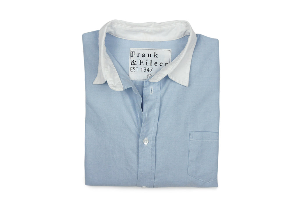 FRANK & EILEEN-French Blue Oxford w/ White Collar (Model Luke)
