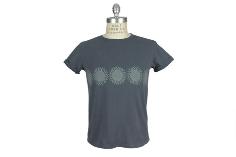 REMI RELIEF-Circle Tee (Charcoal)